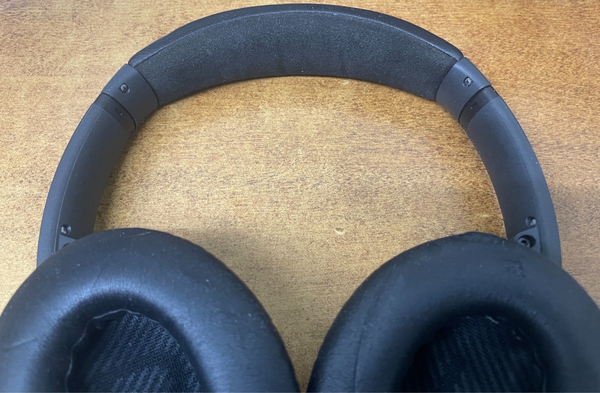 Bose QC35 QuietComfort Model 425948 Noise Cancelling Bose QC35 QuietComfort Model 425948 Noise Cancelling