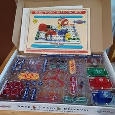 ELENCO Snap Circuits Jr. 100 Experiments Electronics Discovery Kit Set SC-100