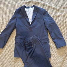 Izod Boy  s Suit Size 18 Regular Navy Blue  blazer and slacks 