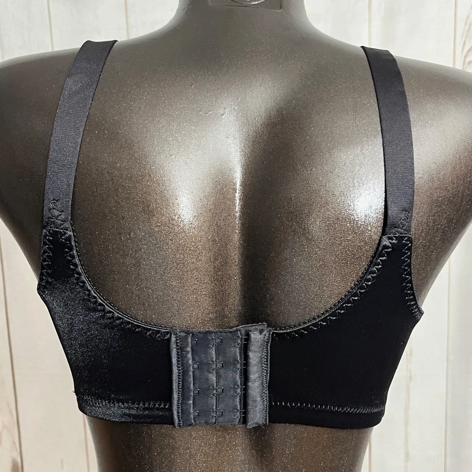 Cabernet 34DD Retro Pointy Silky Satin Wireless Full Coverage Bra Black - Image 4 of 4