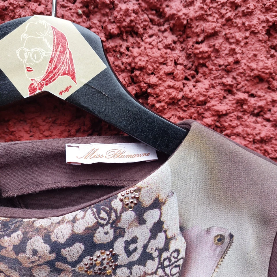 Vestido camiseta manga longa Miss Blumarine para meninas forro marrom gola redonda 14 anos - Imagem 3 de 4