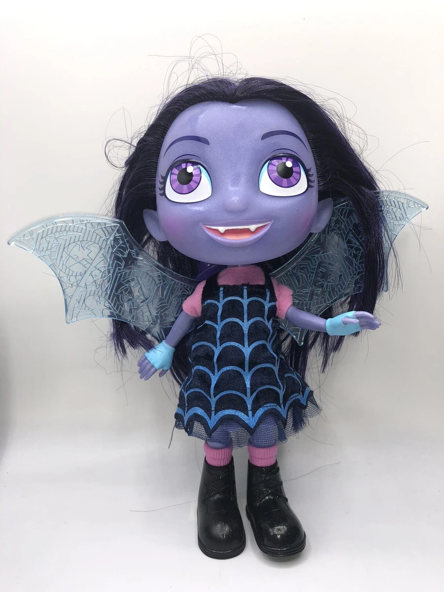 Disney Junior 12” Vampirina Vee Bat-tastic Doll POP Out Wings(V