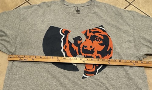 Chicago Bears T-Shirt Mens XXL Gray Graphic Logo Rap Tee Wu-Tang Clan NFL - Picture 8 of 9