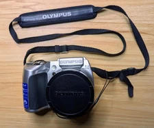 Olympus SP-510UZ 7.1MP Digital Camera -- TESTED and WORKING!