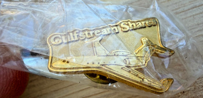 Vintage Gulfstream Airplane Lapel Pin Jet Aviation Promo Pilot Wings New Sealed!