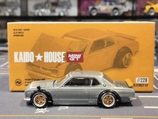 Chase! Kaido House x Mini GT 1:64 Nissan Skyline 2000 GT-R (KPGC10) V2 KHMG228