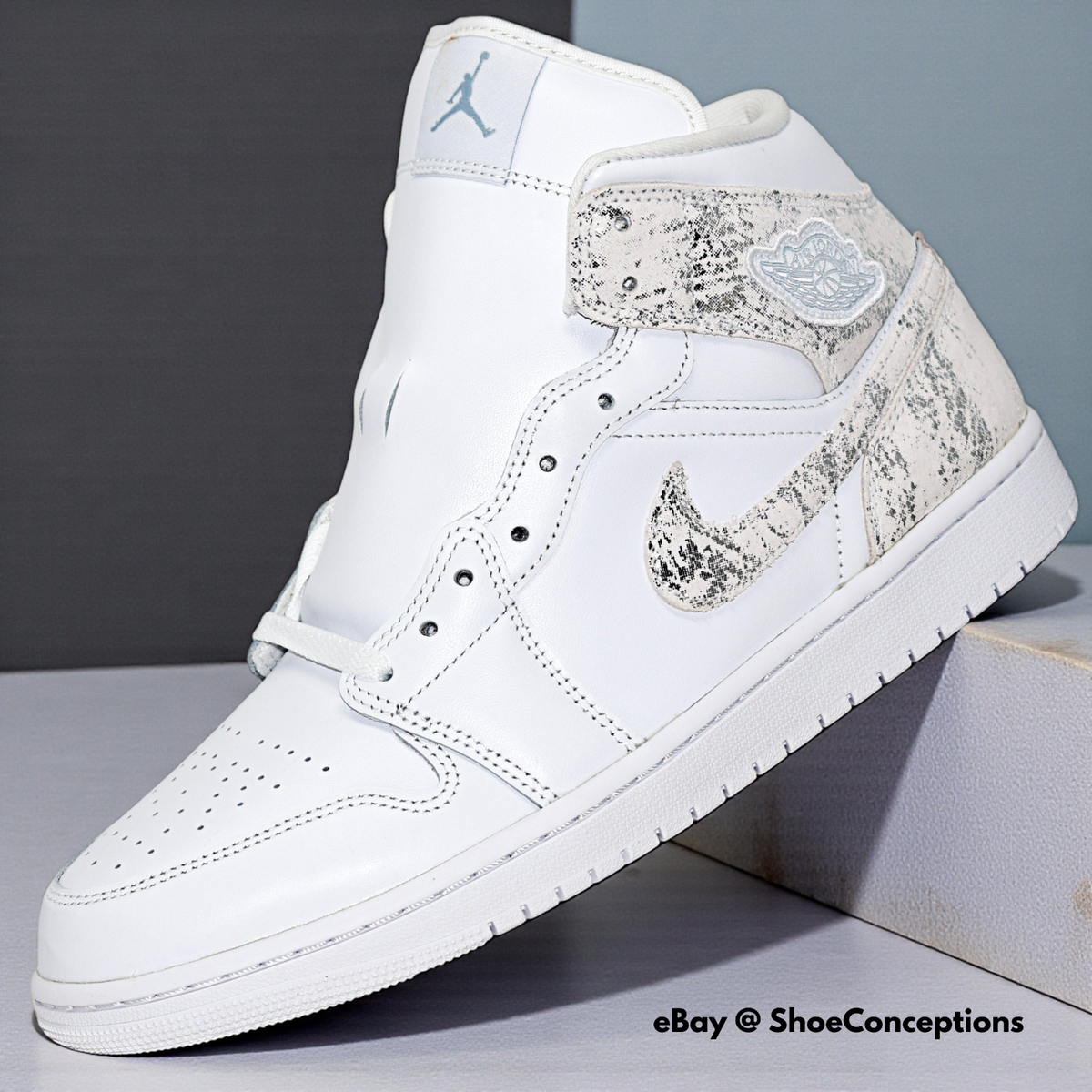 Nike Air Jordan 1 Mid SE 