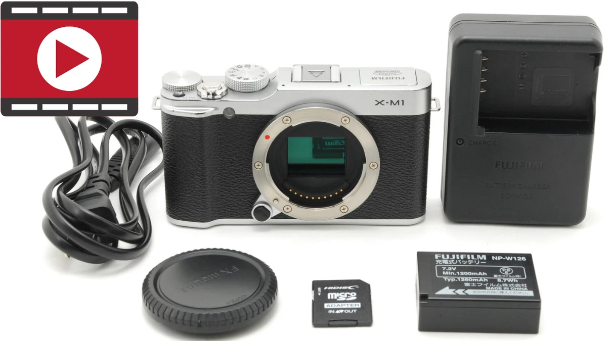 FUJIFILM X-M1 Body Black Set 充電器& ケーブル付き FUJIFILM X-M1 ボディ ブラックの出品 | ONE SCENE（ワンシーン） デジタルカメラ