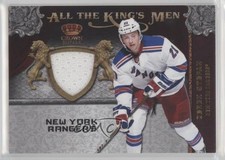2011-12 Panini Crown Royale All the King's Men Memorabilia Derek Stepan #15 2d8