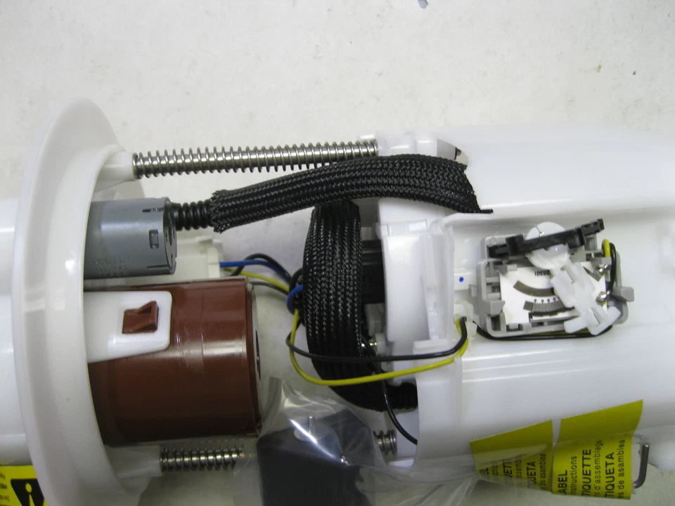 Spectra Premium Industries SP9165M - Fuel Pump Module Assembly (box rough) Foto 3 de 4