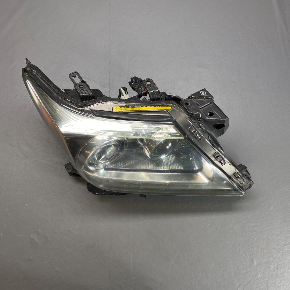 2013-2015 LEXUS LX570 RIGHT HEADLIGHT 81145-60F80 OEM | eBay