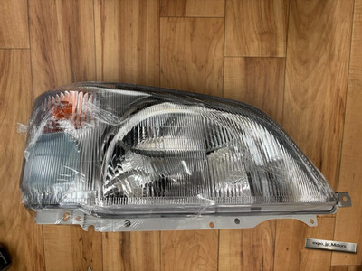 06-11 DEPO Halogen Headlight Right Side for Toyota Hino Dutro Dyna Toyoace
