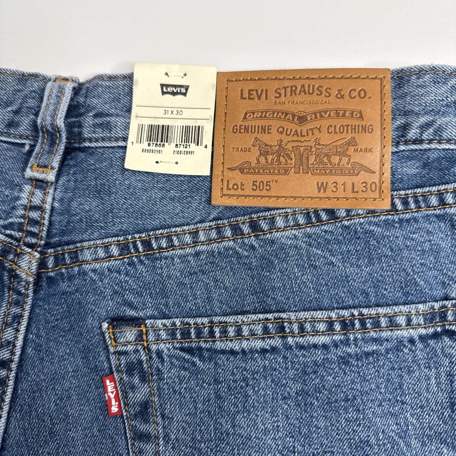 Levi's Premium 505 Regular Fit Selvedge Jeans Red Line 31x30 Men’s NEW WITH TAGS thumbnail 6