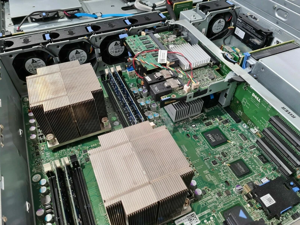 Dell R510 2U  Server 2x X5650, 128GB ECC, PERC 6/i , 2x 870W, 4X 600GB SAS HDD - Image 3 of 4