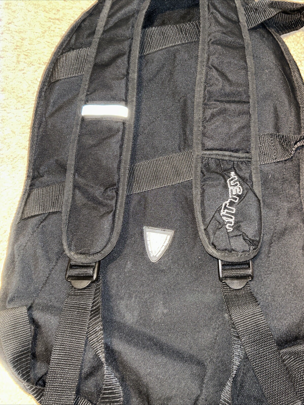 Picture 3 of 6