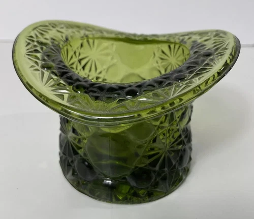 Fenton Colonial Green Glass Daisy and Button Top Hat Trinket Dish Vase