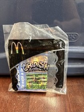 CRASH BANDICOOT Hand Held Video Game - Mcdonalds Happy Meal Toy 2005 1
