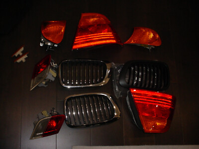 STOCK SET OF TURN SIGNAL LENSES AND EXTRAS FOR BMW 330CI 2001