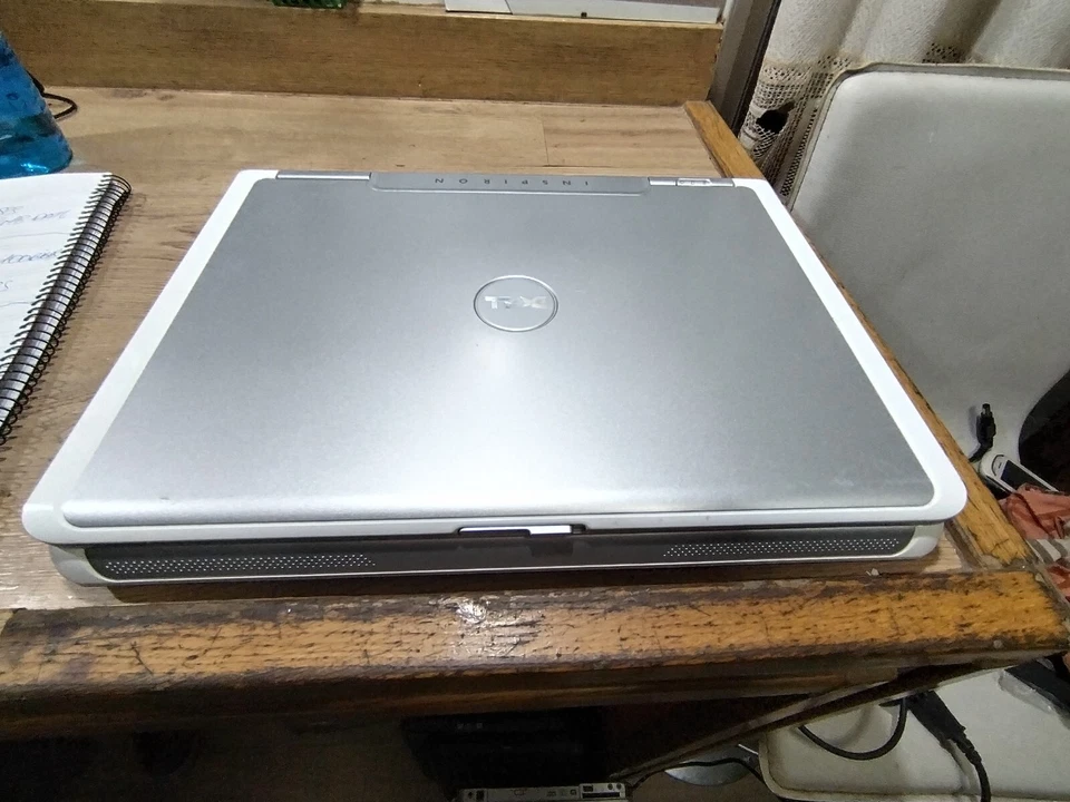 DELL INSPIRON 1501,15,4"WiFi,w10x32,1 GIGA RAM,GRABADORA,ECONÓMICO nº46 - Imagen 2 de 3