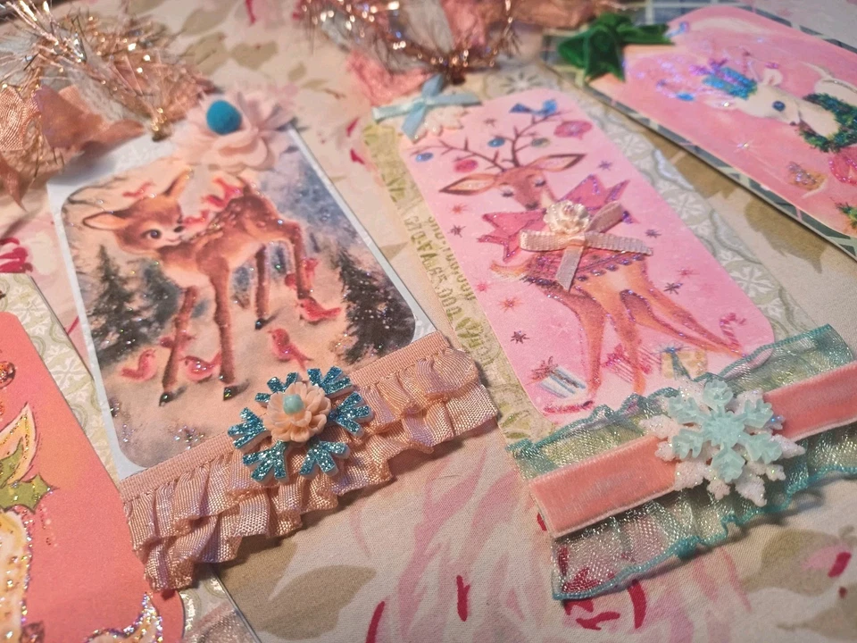 Precioso juego de (4) etiquetas colgantes de regalo de Navidad Shabby Chic rosa brillante ciervo kitsch Foto 3 de 4