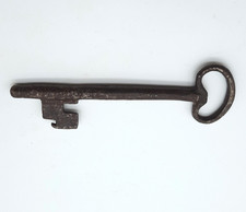 Ancienne clé fer forgé  clef de serrure D-9 mm L 147mm