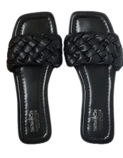 Coach And Four Women's  Black Leather Puffy Braided Sandals