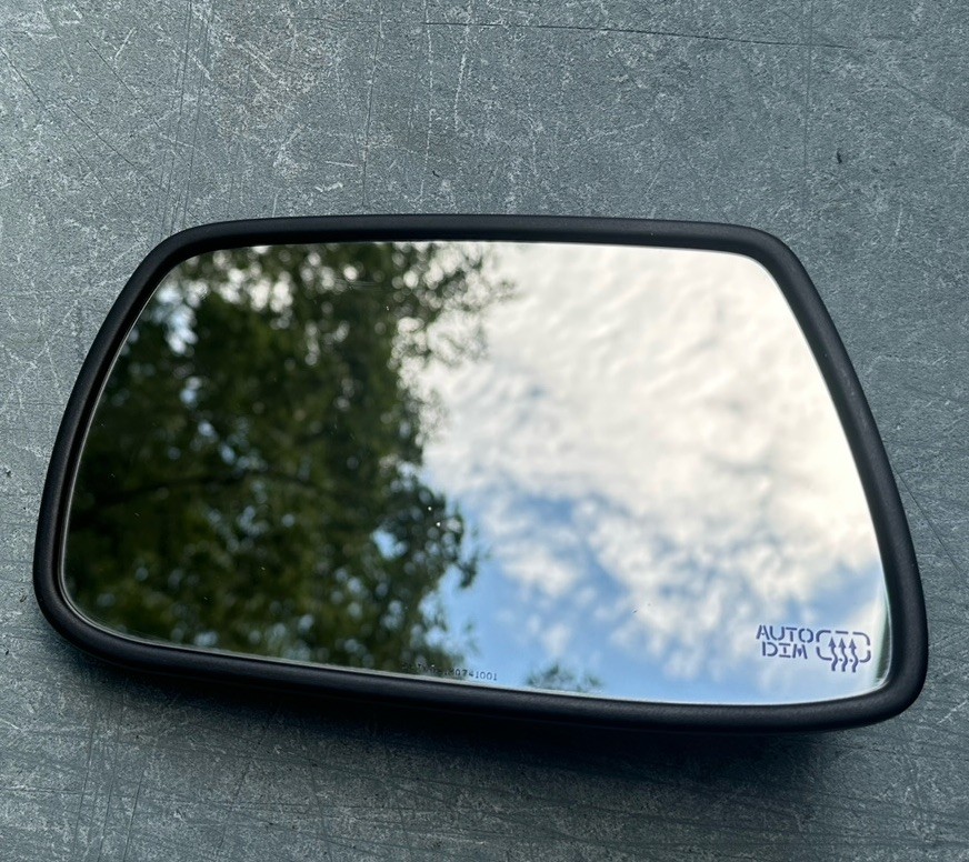 2005-2010 Jeep Grand Cherokee Driver Side Left Mirror Glass Heated Auto Dim OEM