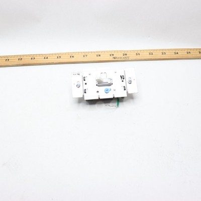Lutron Toggler LED+ Dimmer Switch 150W 1 Pole 3-Way White TGCL-153P