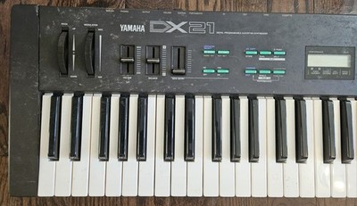 Yamaha DX21 Digital Programmable Algorithm Synthesizer ALL KEYS
