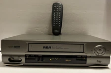 RCA AccuSearch VCR VR552 Plus 4-Head HiFi Stereo Gray w/ Remote Tested!