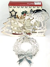 Vintage Silverplated Christmas Trivet Set Of 3 In Original Box Holly Tree 1990s