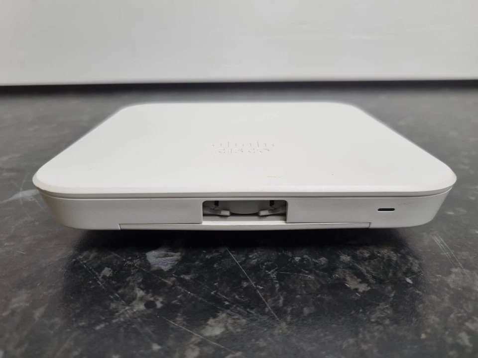Cisco Meraki MG21E Model MG21E-HW-WW Cellular Modem NO Antennas - UNCLAIMED - Image 2 of 4