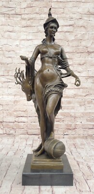 A Französisch Solid Messingskulptur Of Diana The Huntress Gerhard Akt Figur