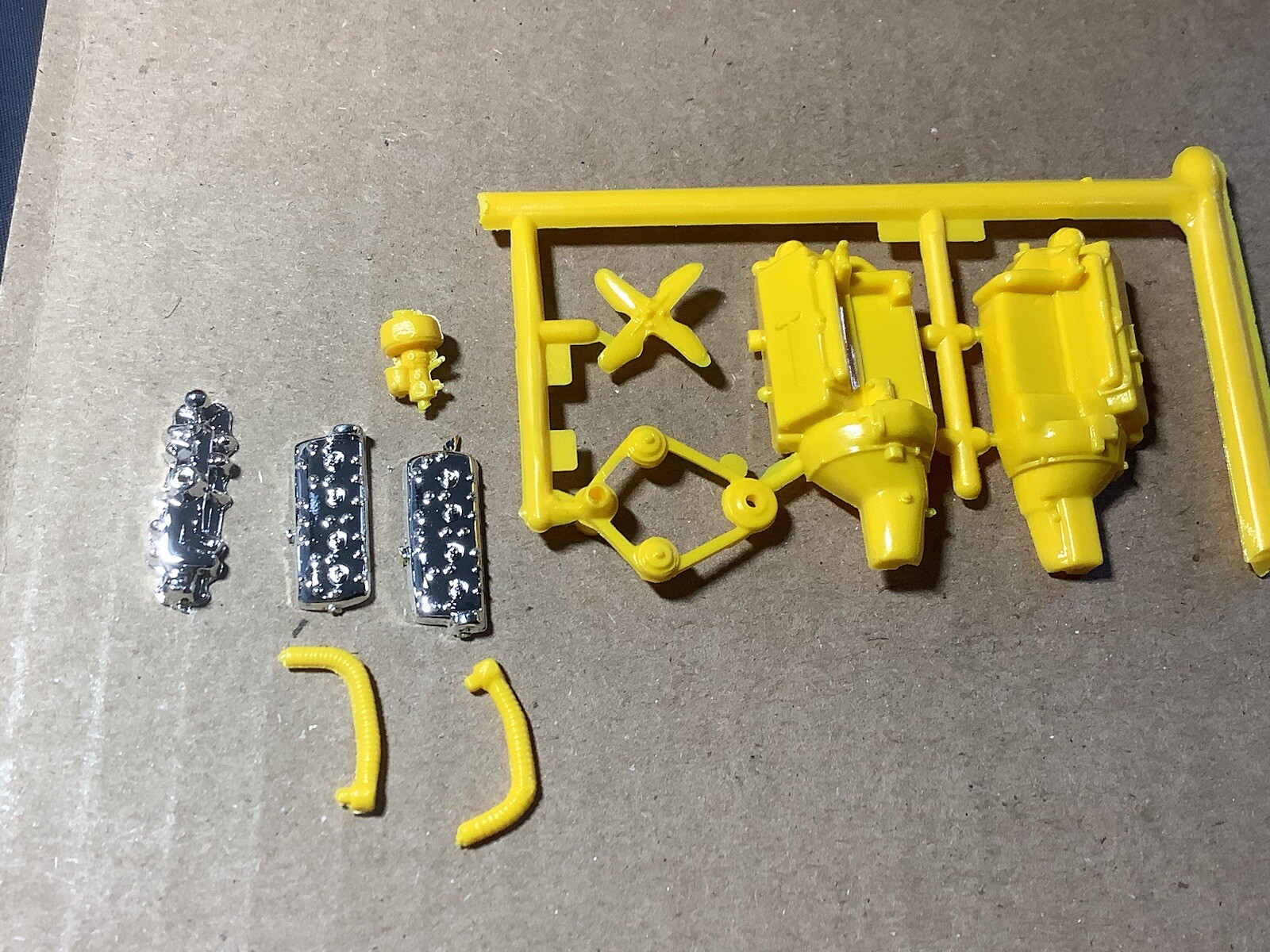 1 25 scale model truck parts 34 Ford Pickup Engine Parts Lot No Box