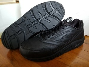 brooks men's addiction walker walking shoes