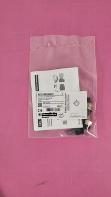 Telemecanique XZCC8FDM30V M8 Buchse 3-polig gerade IP67 Leitungsdose Neu_0,02_5