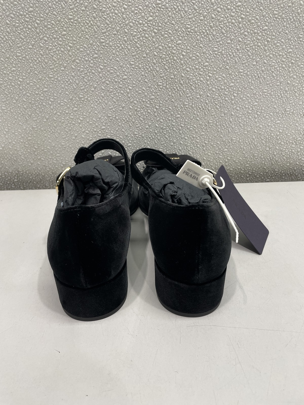 Prada Velvet Mary Jane Pumps Women's US 7, Black *Preowned* thumbnail 5