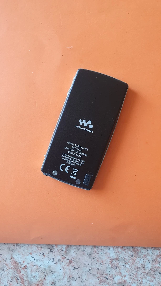 Sony NWZ-A818 8 GO avec étui Sony état neuf mint!