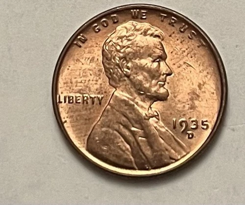 1935 d lincoln cent - UNC