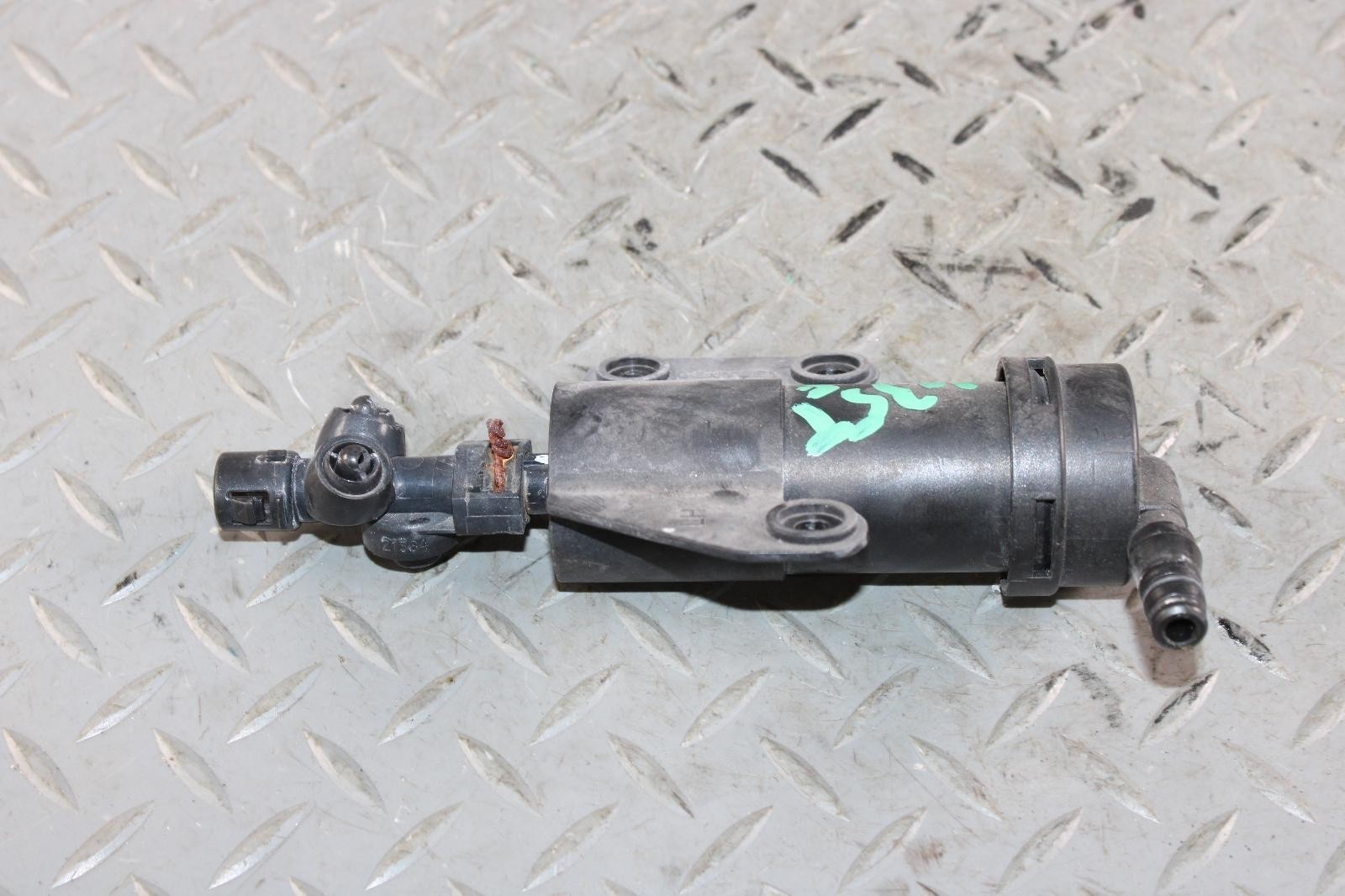 Bentley Continental GT 2003-2012 Left Washer fluid