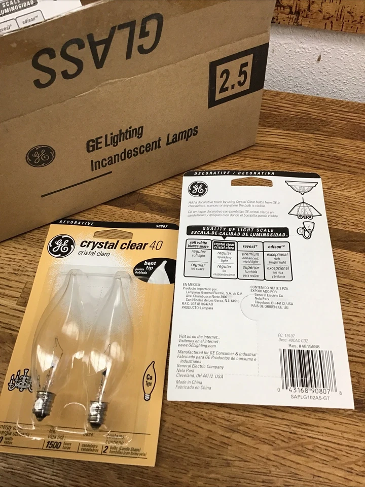 12 GE 40W B Type Curved Tip Candelabra Base Light Bulbs - Image 2 of 2