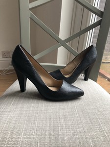 the warehouse heels