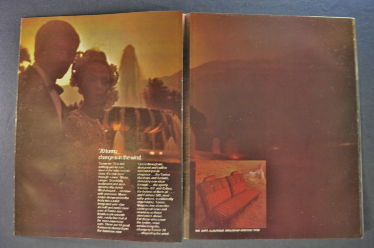 1970 Ford Torino Catalog Brochure Cobra GT SportsRoof Fairlane 500