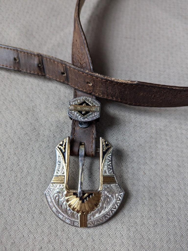 vintage MONTANA SILVERSMITH buckle 26 leather belt NOCONA  display picture 3