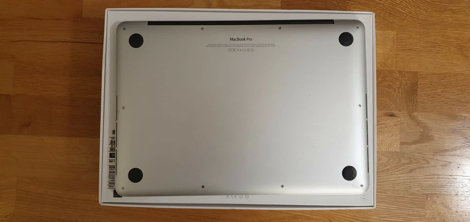 MacBook Pro 13 Retina - Image 3 of 4