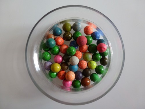 LOT DE 240 BILLES ANCIENNES EN TERRE CUITE – DÉBUT XXÈME – 1.8KG – COLLECTION