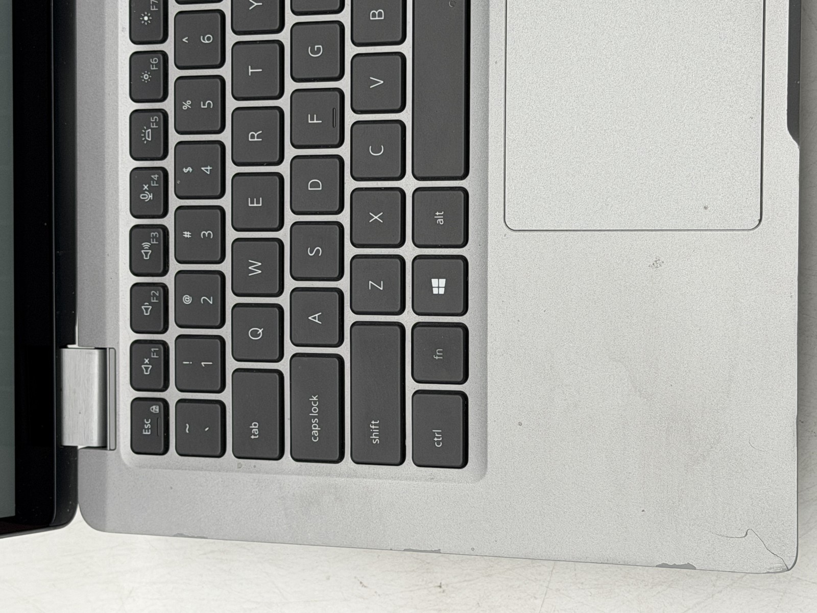 Dell, 13.3-Inch Laptop, with i7-1185G7, No OS