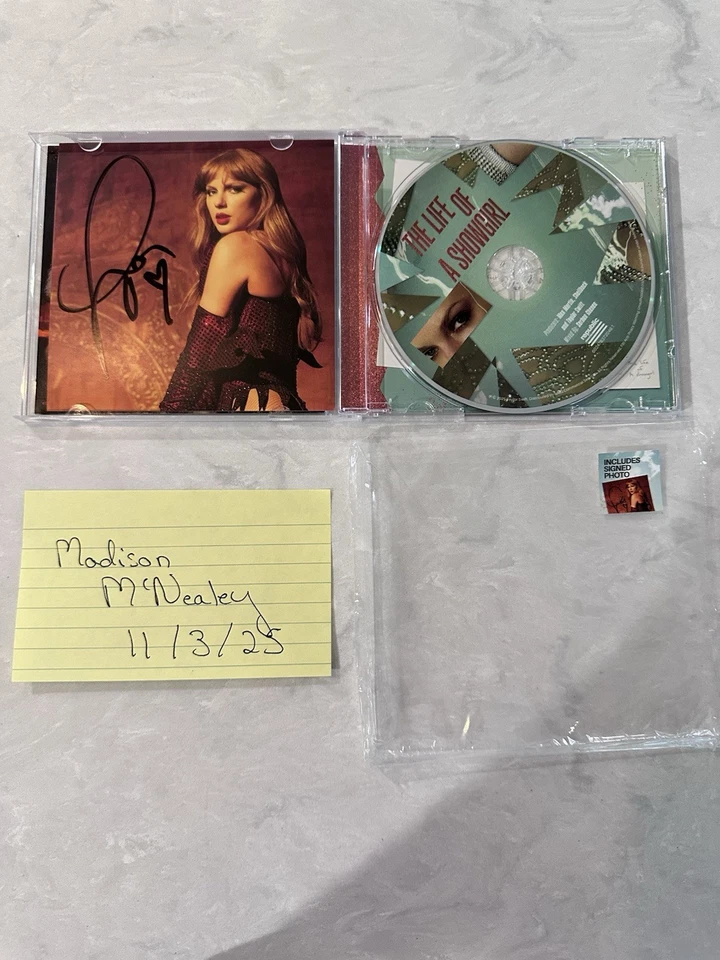 Rare LONG Signature Auto Taylor Swift Signed The Life Of A Showgirl CD Photo 3 - Image 2 of 4