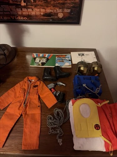 Hasbro G.I. Joe Adventure Team Fantastic Freefall Set