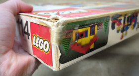 Vintage 1977 LEGO 114 Universal Building Set 99% Complete w/ Box